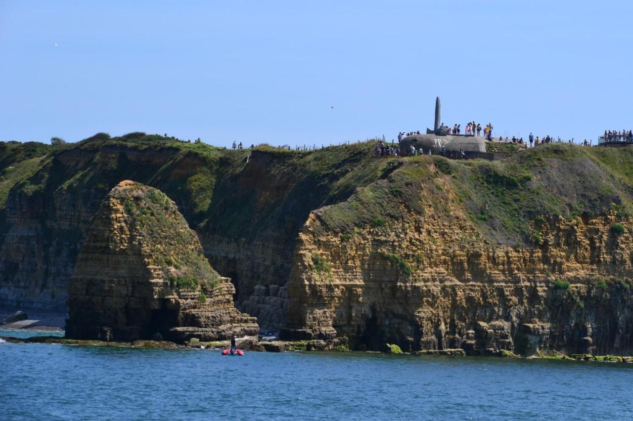 Gite "Au P'Tit Tourois" De Plain-Pied Tout Confort Avec Veranda Proche D'Omaha Beach Et De Bayeux Accueillant Les Animaux Esterno foto