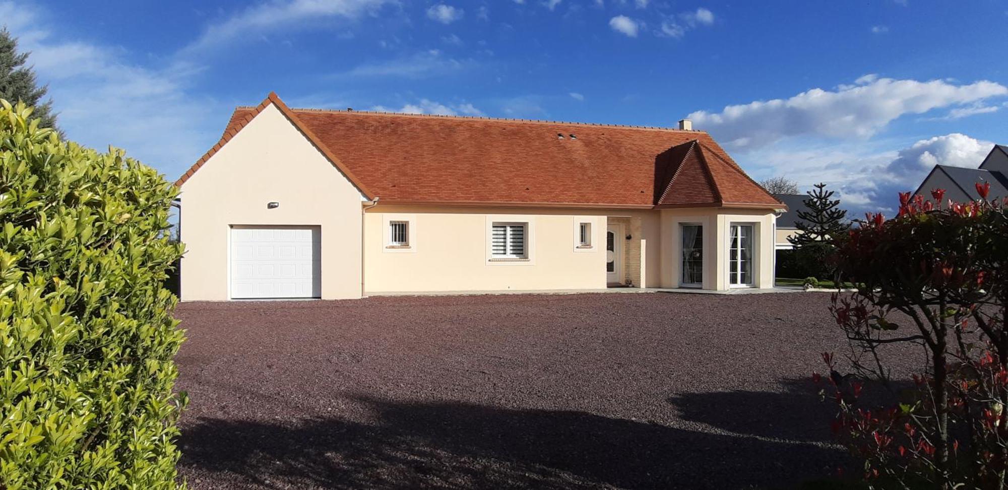 Gite "Au P'Tit Tourois" De Plain-Pied Tout Confort Avec Veranda Proche D'Omaha Beach Et De Bayeux Accueillant Les Animaux Esterno foto